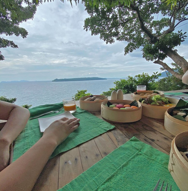 Soneva Kiri Treepod Dining